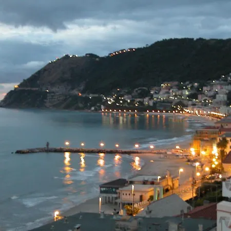 Hotel Giulia Laigueglia