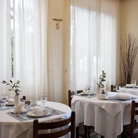 Giulia Hotel 3*