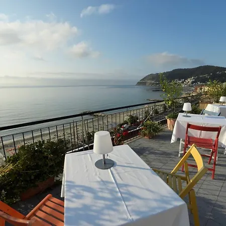 Giulia Hotel